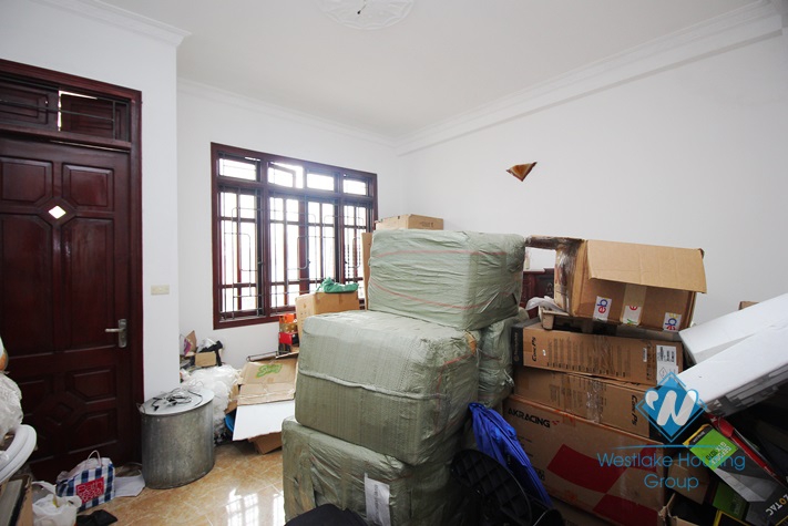 A bright 4 bedroom house for rent in Ba dinh, Ha noi